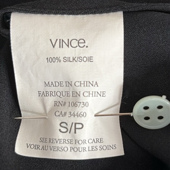 Vince 100% Silk Cap Sleeve Split Neck Sheer Tunic Length Blouse in Black - Small - Picture 7 of 8
